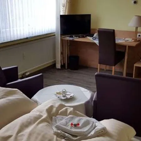 阿克岑古特霍因酒店 酒店 乌纳